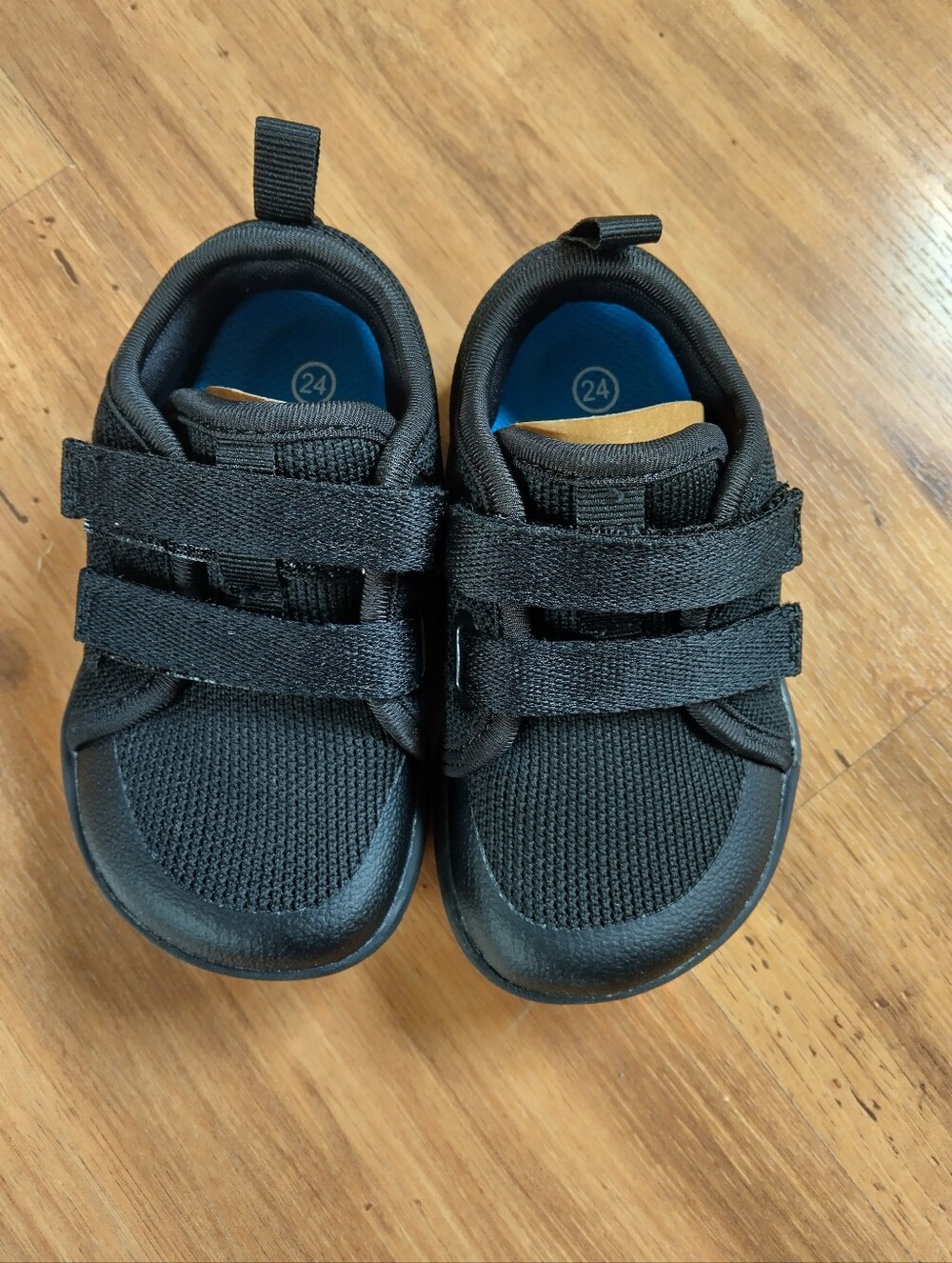 Whitin shoes Size 24
